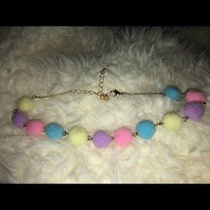Pom Pom choker